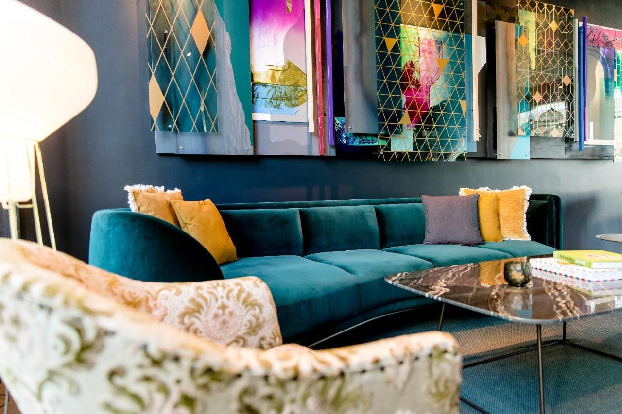 Motel One Berlin-Hackescher Markt ภายนอก รูปภาพ