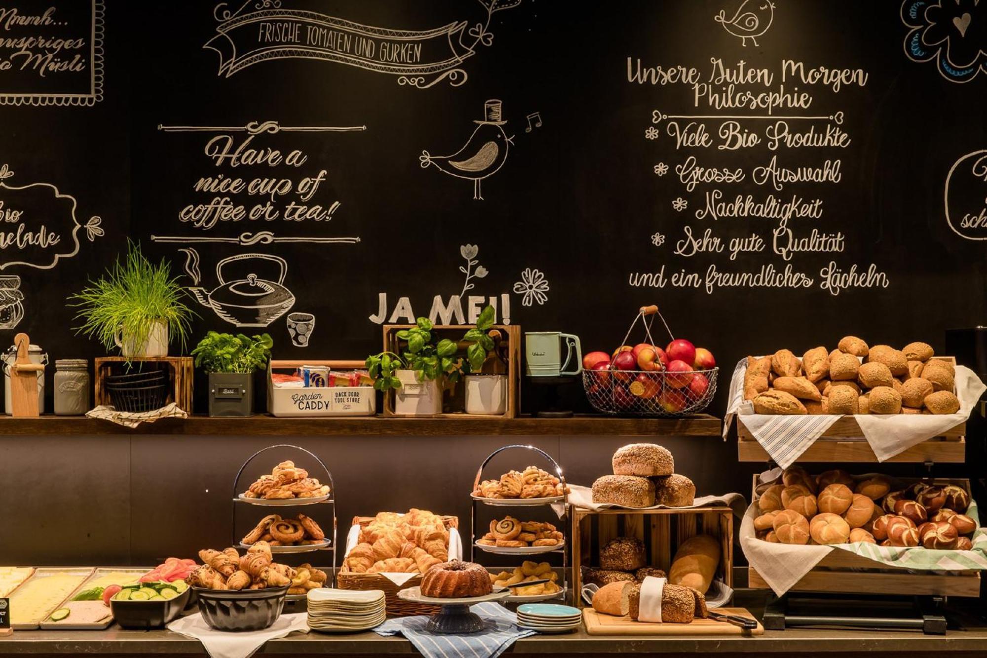 Motel One Berlin-Hackescher Markt ภายนอก รูปภาพ