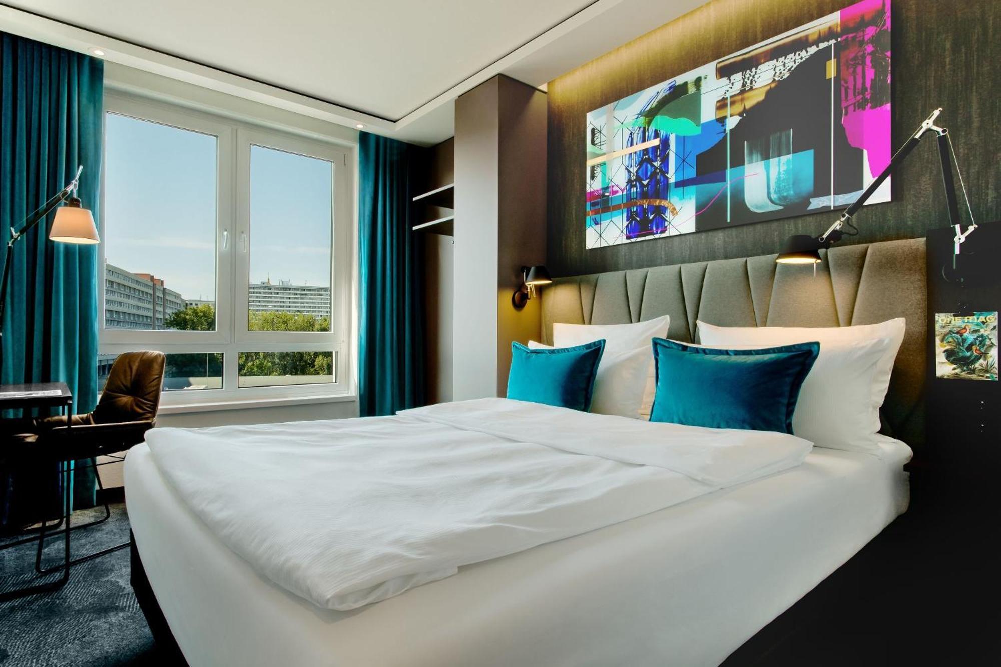 Motel One Berlin-Hackescher Markt ภายนอก รูปภาพ