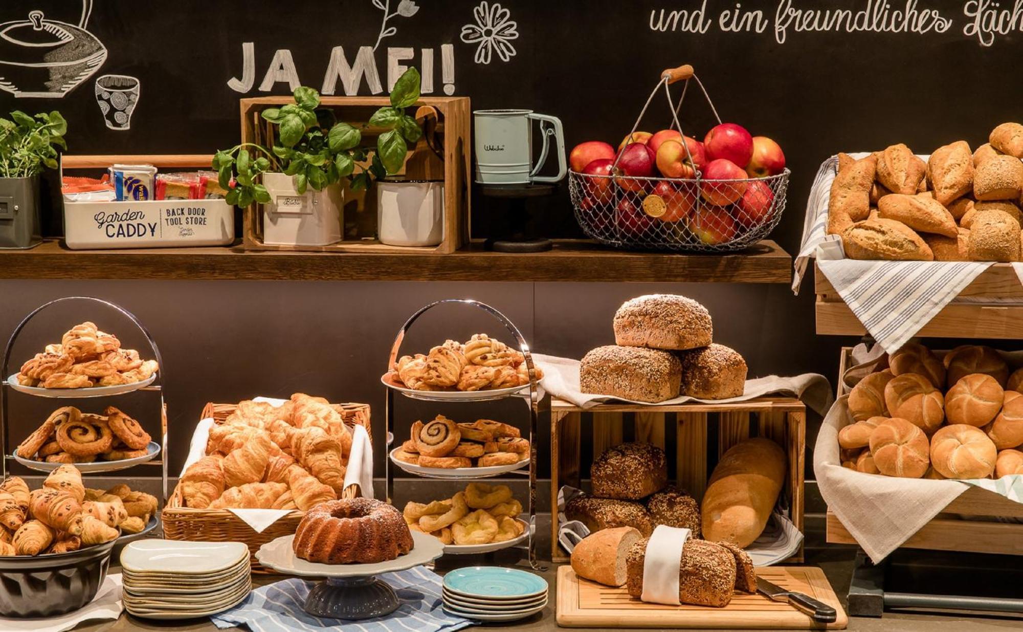 Motel One Berlin-Hackescher Markt ภายนอก รูปภาพ
